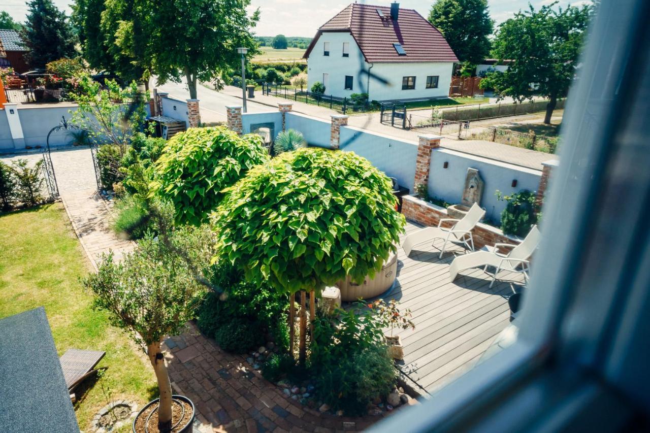 Alte Schmiede Mit Sauna, Pool Und Whirpool Im Aussenbereich Schoenstes Ferienhaus Der Lausitz Elsterheide Buitenkant foto