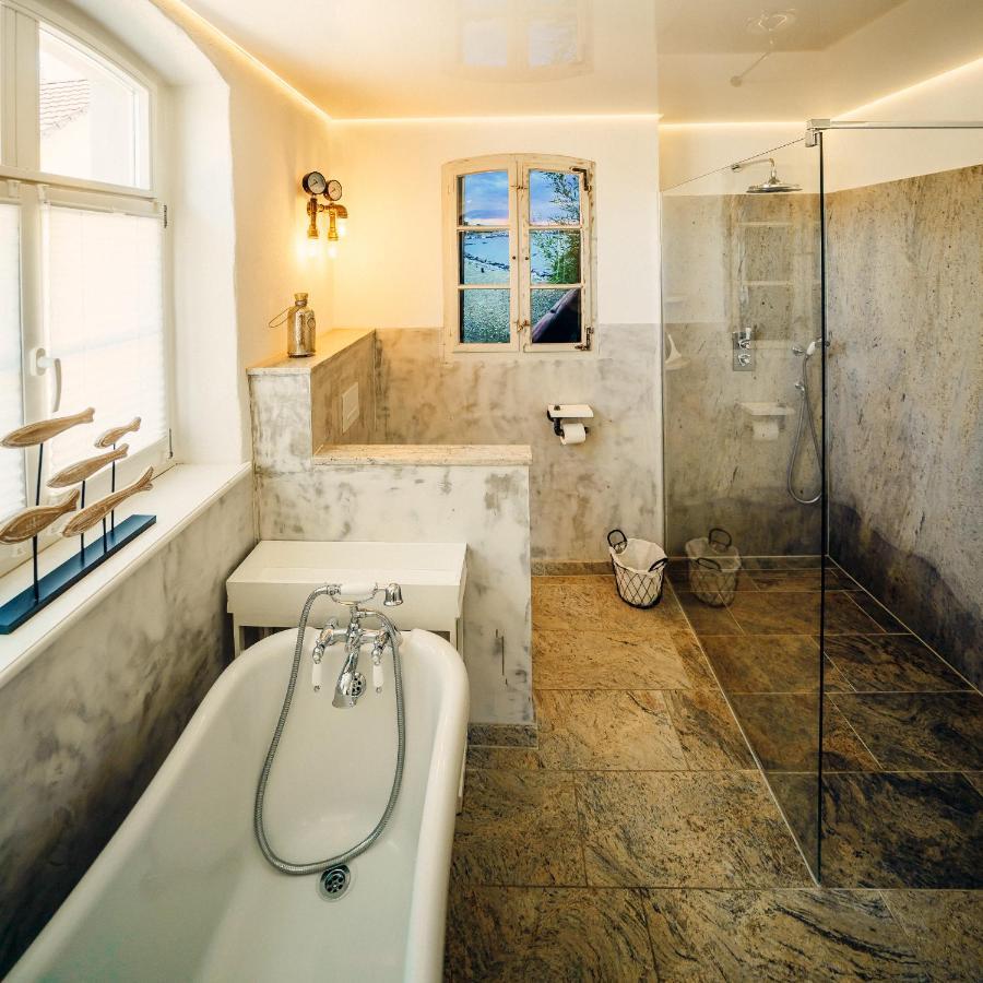 Alte Schmiede Mit Sauna, Pool Und Whirpool Im Aussenbereich Schoenstes Ferienhaus Der Lausitz Elsterheide Buitenkant foto
