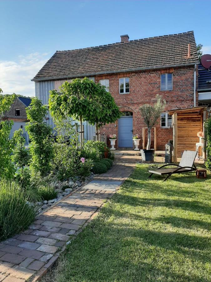 Alte Schmiede Mit Sauna, Pool Und Whirpool Im Aussenbereich Schoenstes Ferienhaus Der Lausitz Elsterheide Buitenkant foto